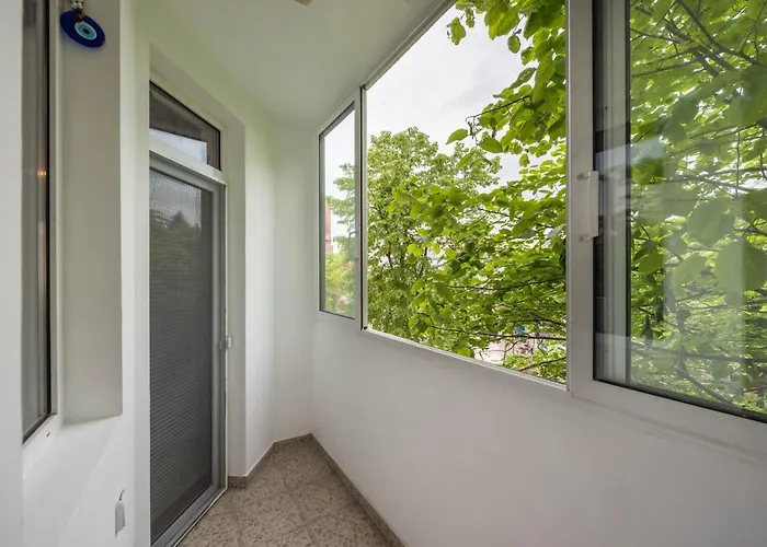 Apartment White Elegance Center Varna